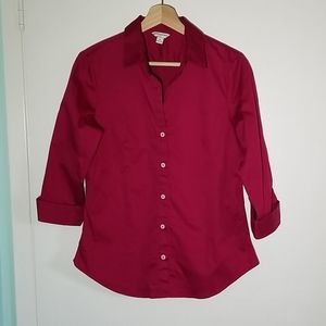 Blouse with 3/4 length sleeves